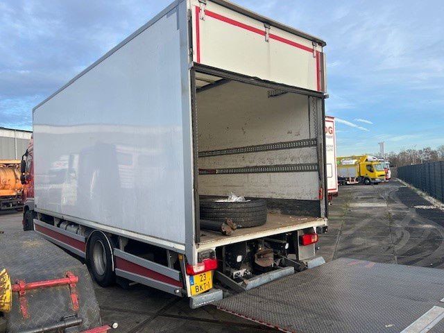 DAF CF 410 FA - Box truck: picture 3 DAF CF 410 FA - Box truck: picture 3