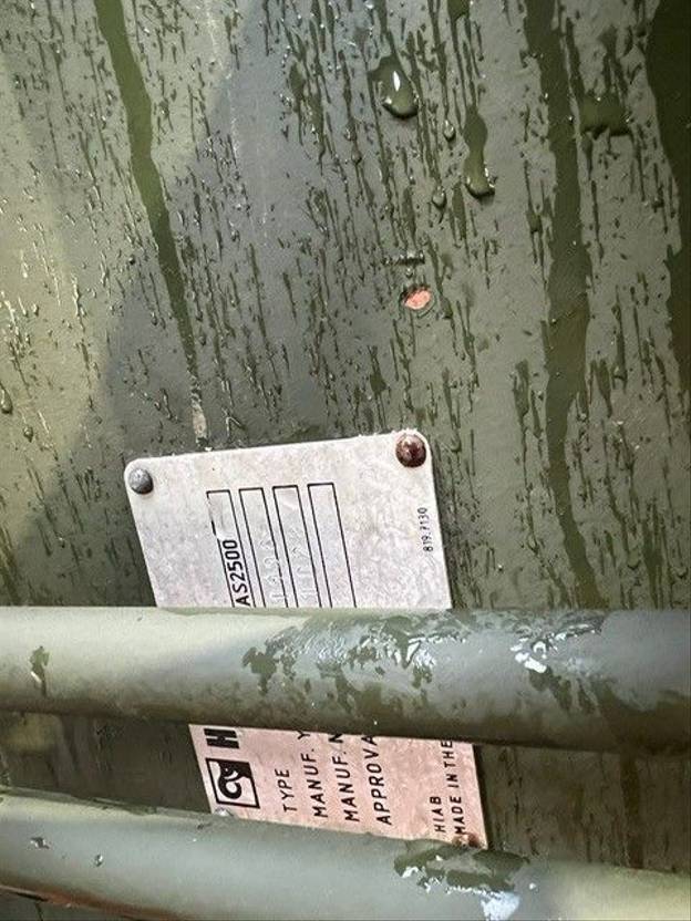 Hiab AS 2500 Uitschuif mast voor zend mast/antenne - Loader crane for Truck: picture 3 Hiab AS 2500 Uitschuif mast voor zend mast/antenne - Loader crane for Truck: picture 3
