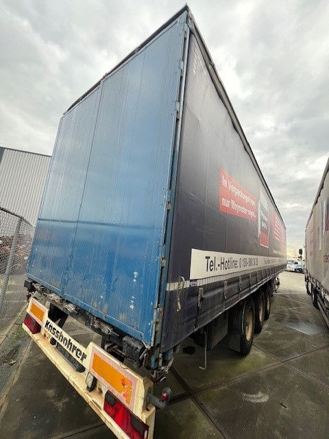 KAESSBOHRER xs - Curtainsider semi-trailer: picture 4 KAESSBOHRER xs - Curtainsider semi-trailer: picture 4