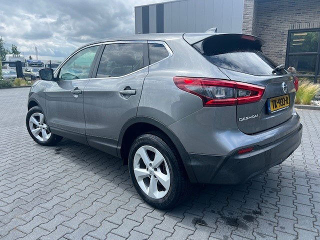 Nissan Qashqai 1.2 - SUV: picture 3 Nissan Qashqai 1.2 - SUV: picture 3