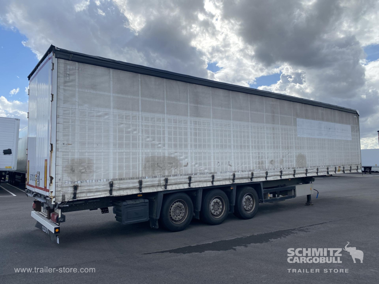 SCHMITZ Curtainsider Standard - Curtainsider semi-trailer: picture 4 SCHMITZ Curtainsider Standard - Curtainsider semi-trailer: picture 4