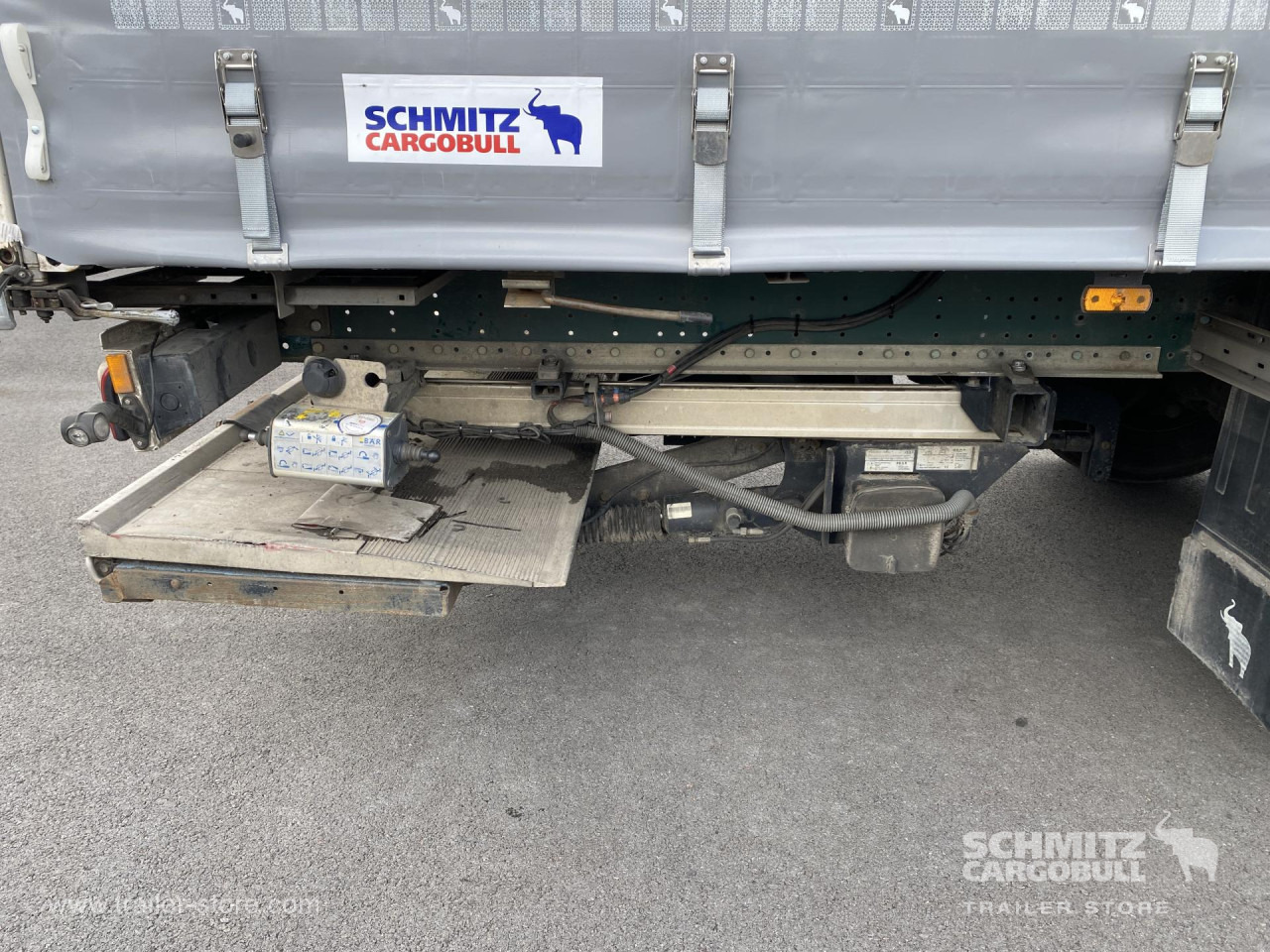 SCHMITZ Curtainsider Standard - Curtainsider semi-trailer: picture 5 SCHMITZ Curtainsider Standard - Curtainsider semi-trailer: picture 5
