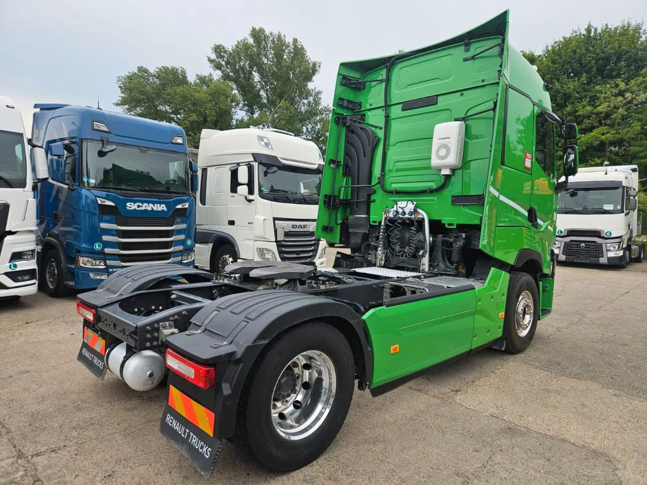 Renault T520 HSC, Navi, Standklima, Horns, Full Spoiler, - Tractor unit: picture 4 Renault T520 HSC, Navi, Standklima, Horns, Full Spoiler, - Tractor unit: picture 4