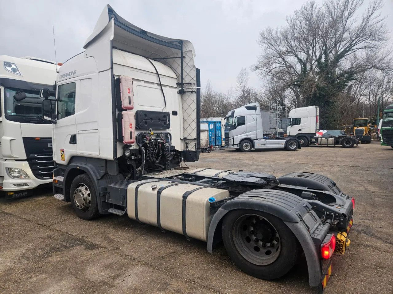 Scania R450 Mega StandKlima Highline - 3 units in stock - Tractor unit: picture 4 Scania R450 Mega StandKlima Highline - 3 units in stock - Tractor unit: picture 4