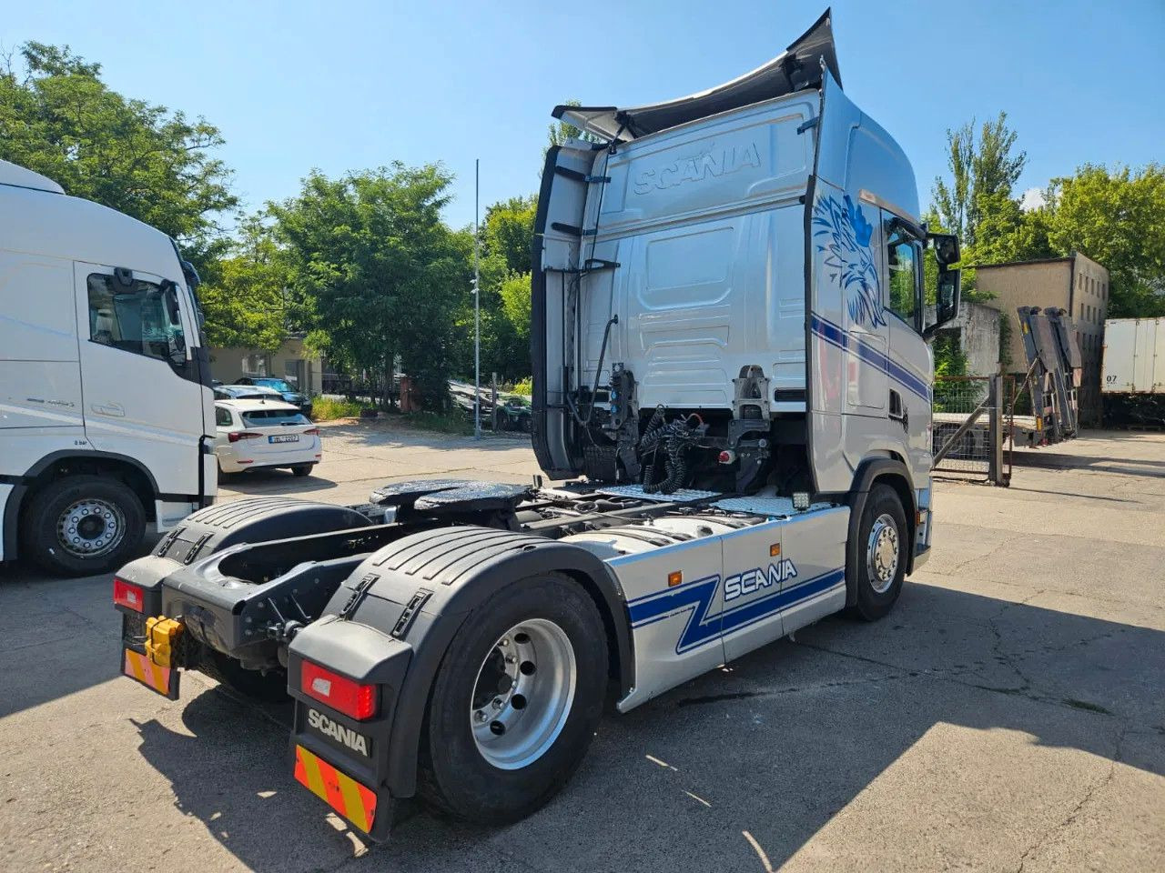 Scania S500 Standklima, 2 fridges, Big Navi, Alloy whee - Tractor unit: picture 3 Scania S500 Standklima, 2 fridges, Big Navi, Alloy whee - Tractor unit: picture 3