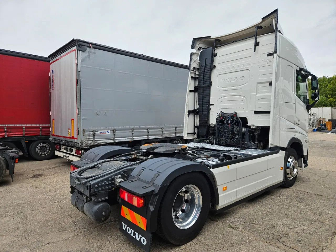 Volvo FH 460 Turbo Compound, I-Park, HYVA, Microwave, - Tractor unit: picture 3 Volvo FH 460 Turbo Compound, I-Park, HYVA, Microwave, - Tractor unit: picture 3