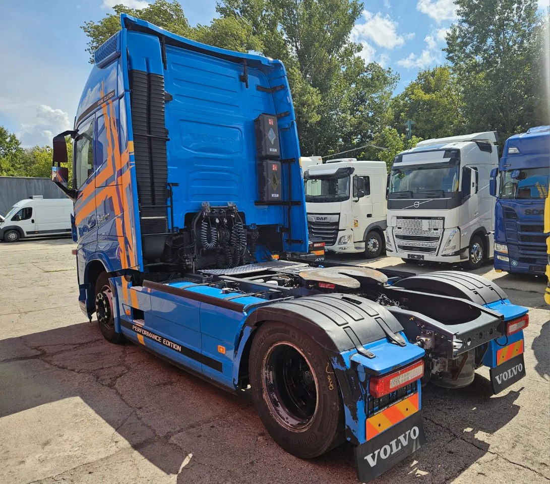 Volvo FH 540 Standard-XL-Dual Clutch Limited Edition-I - Tractor unit: picture 3 Volvo FH 540 Standard-XL-Dual Clutch Limited Edition-I - Tractor unit: picture 3