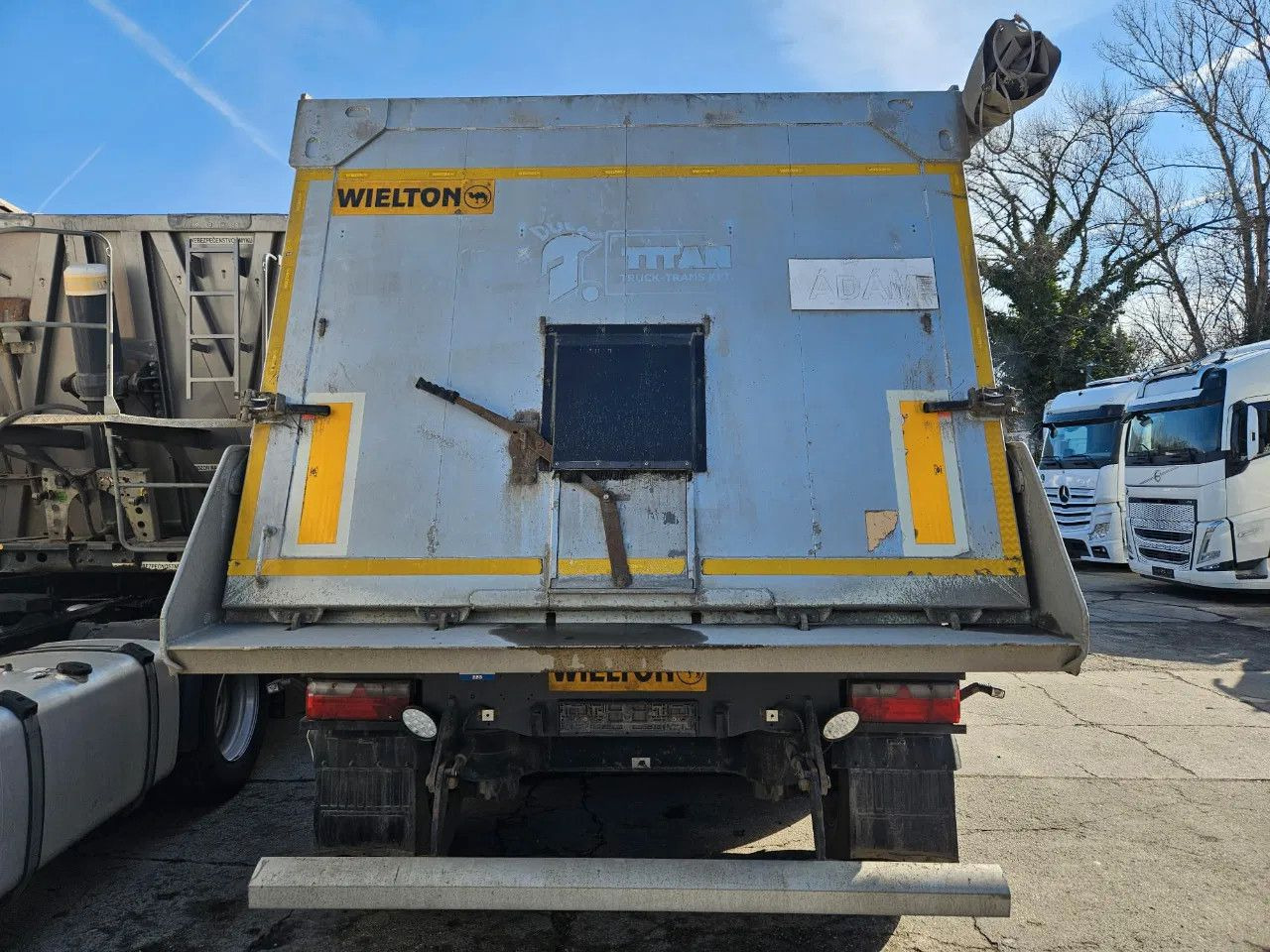 Wielton NW-3 38m3 Lifting Axle, Alloy w. - Tipper semi-trailer: picture 4 Wielton NW-3 38m3 Lifting Axle, Alloy w. - Tipper semi-trailer: picture 4