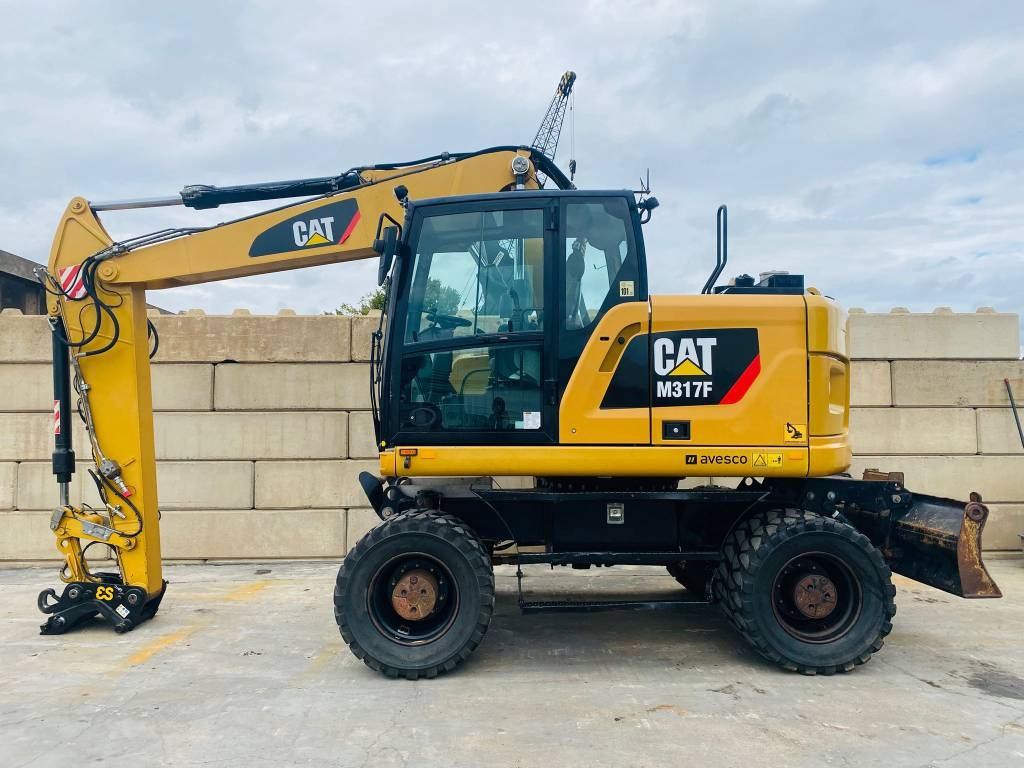 CAT m317f - Wheel excavator: picture 1 CAT m317f - Wheel excavator: picture 1