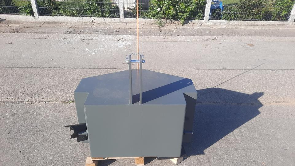 Frontgewicht Ballast Heckgewicht 800kg Traktor Gewicht Fendt - Counterweight: picture 2 Frontgewicht Ballast Heckgewicht 800kg Traktor Gewicht Fendt - Counterweight: picture 2