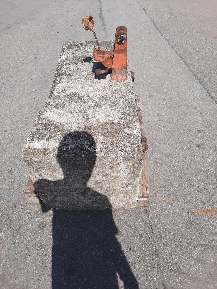 Heckgewicht Frontgewicht Schleppergewicht Gewicht. - Counterweight: picture 4 Heckgewicht Frontgewicht Schleppergewicht Gewicht. - Counterweight: picture 4