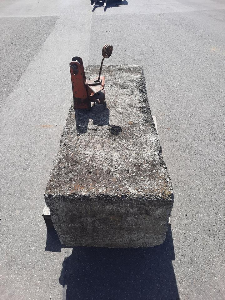 Heckgewicht Frontgewicht Schleppergewicht Gewicht. - Counterweight: picture 2 Heckgewicht Frontgewicht Schleppergewicht Gewicht. - Counterweight: picture 2