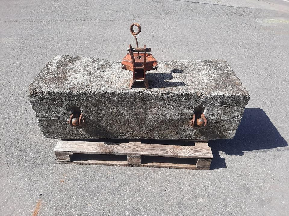 Heckgewicht Frontgewicht Schleppergewicht Gewicht. - Counterweight: picture 3 Heckgewicht Frontgewicht Schleppergewicht Gewicht. - Counterweight: picture 3