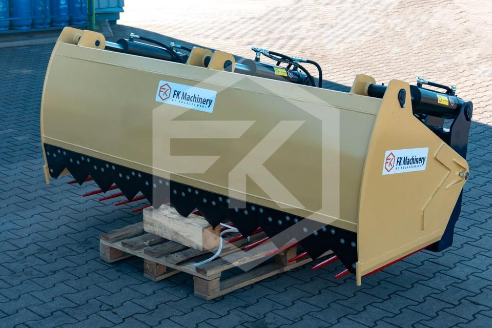 Silageschneidzange Silozange Schneidzange - Silage equipment: picture 1 Silageschneidzange Silozange Schneidzange - Silage equipment: picture 1