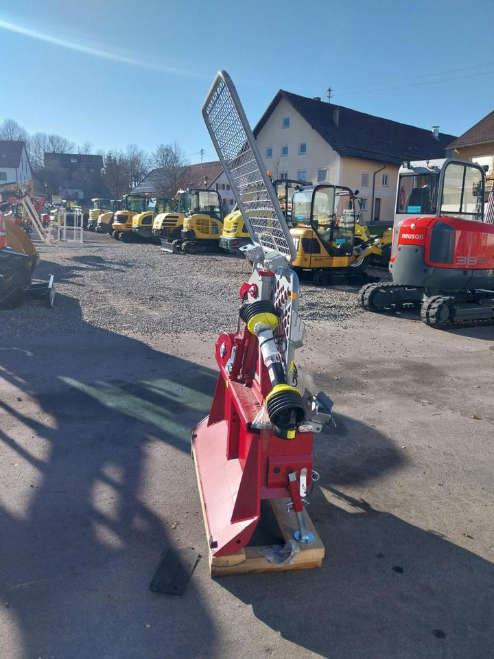 Neue Forstseilwinde Seilwinde Tajfun EGV 35 A , 45, 55, 65, 85 - Winch for Forestry equipment: picture 5 Neue Forstseilwinde Seilwinde Tajfun EGV 35 A , 45, 55, 65, 85 - Winch for Forestry equipment: picture 5