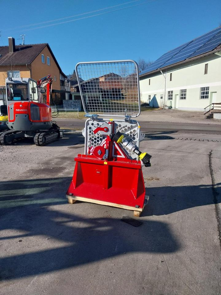 Neue Forstseilwinde Seilwinde Tajfun EGV 35 A , 45, 55, 65, 85 - Winch for Forestry equipment: picture 1 Neue Forstseilwinde Seilwinde Tajfun EGV 35 A , 45, 55, 65, 85 - Winch for Forestry equipment: picture 1