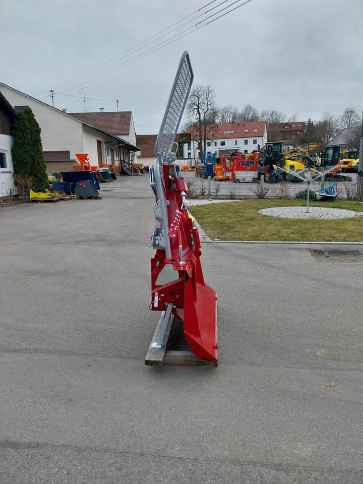 Neue Forstseilwinde Seilwinde Tajfun EGV 55 AHK Funk 35, 55, 65 - Winch for Forestry equipment: picture 4 Neue Forstseilwinde Seilwinde Tajfun EGV 55 AHK Funk 35, 55, 65 - Winch for Forestry equipment: picture 4