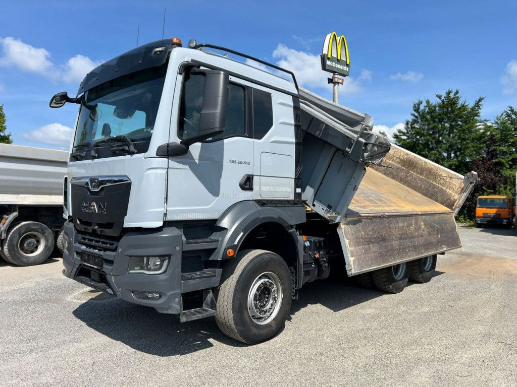 MAN TG-S 26.510 6x4 BB 3-Achs Kipper Meiller Bordmat - Tipper: picture 1 MAN TG-S 26.510 6x4 BB 3-Achs Kipper Meiller Bordmat - Tipper: picture 1