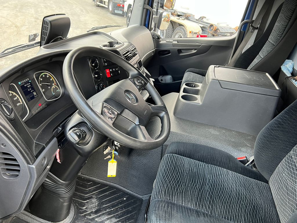 MERCEDES-BENZ Atego 1224 L  Pritsche LBW LBW 1.5 to - Curtainsider truck: picture 5 MERCEDES-BENZ Atego 1224 L  Pritsche LBW LBW 1.5 to - Curtainsider truck: picture 5