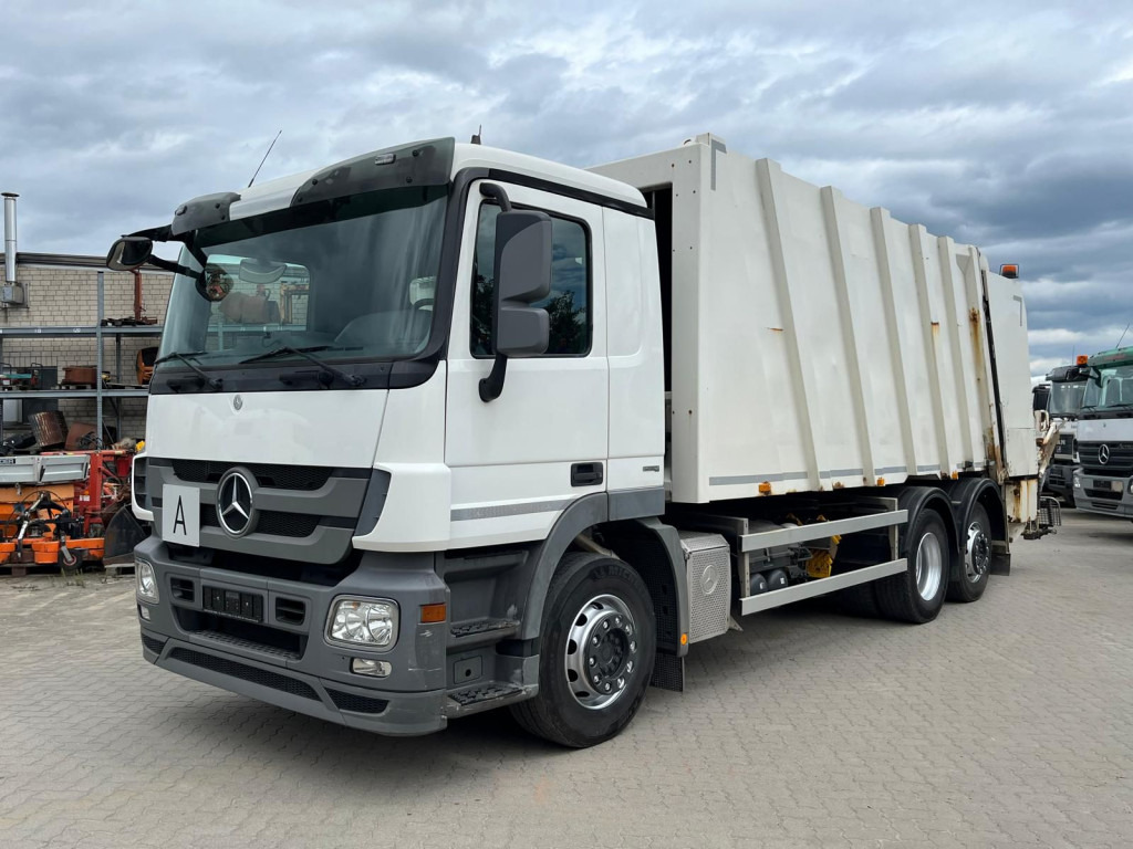 MERCEDES-BENZ Mercedes-Benz Actros Müllwagen 2532 L 6x2 Faun Powerpress 25m³ - Garbage truck: picture 1 MERCEDES-BENZ Mercedes-Benz Actros Müllwagen 2532 L 6x2 Faun Powerpress 25m³ - Garbage truck: picture 1
