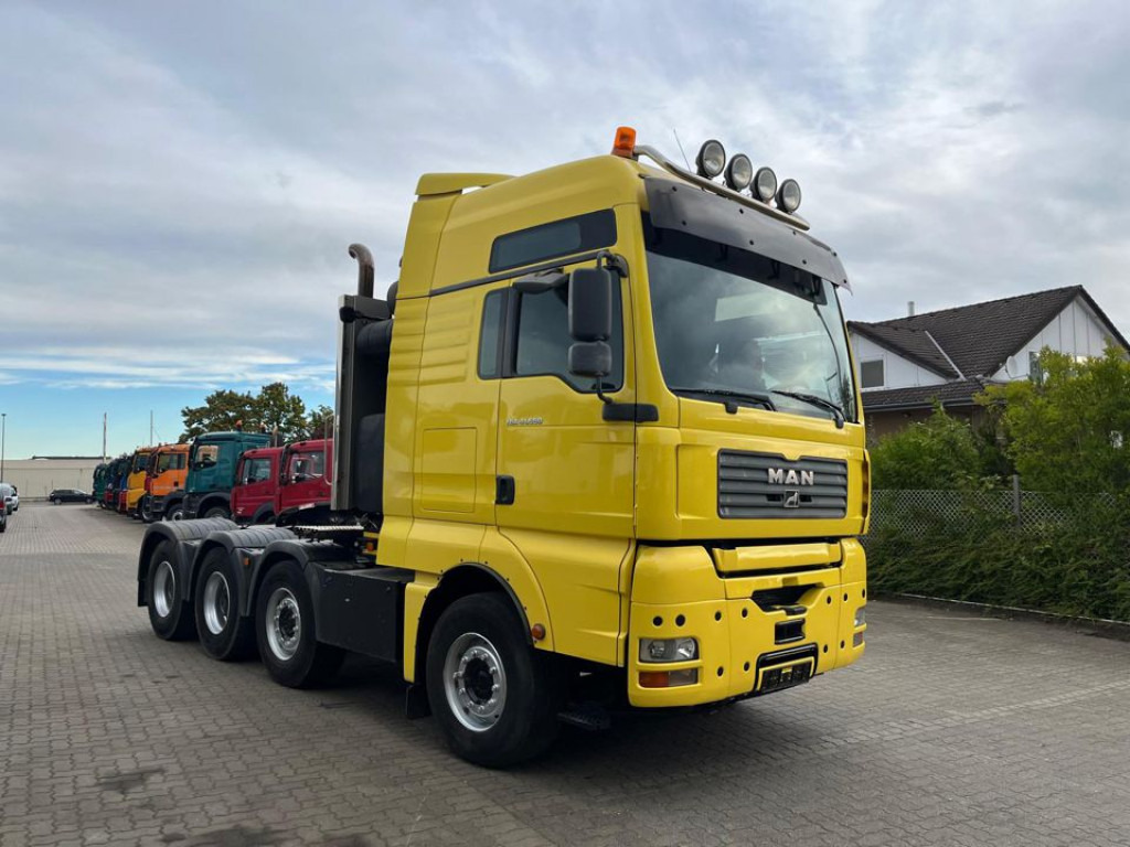 MAN TG-A 41.660 8x4 4 BBS SZM Schwerlast 250 to WSK - Tractor unit: picture 5 MAN TG-A 41.660 8x4 4 BBS SZM Schwerlast 250 to WSK - Tractor unit: picture 5