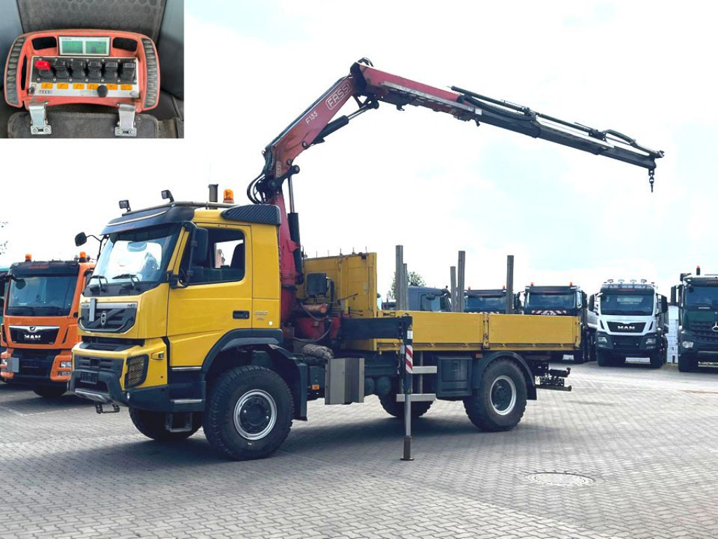 VOLVO (S) Truck FM 330 4x4 Pritsche Kran Singelreifen Funkfernbedienung - Dropside/ Flatbed truck, Crane truck: picture 1 VOLVO (S) Truck FM 330 4x4 Pritsche Kran Singelreifen Funkfernbedienung - Dropside/ Flatbed truck, Crane truck: picture 1