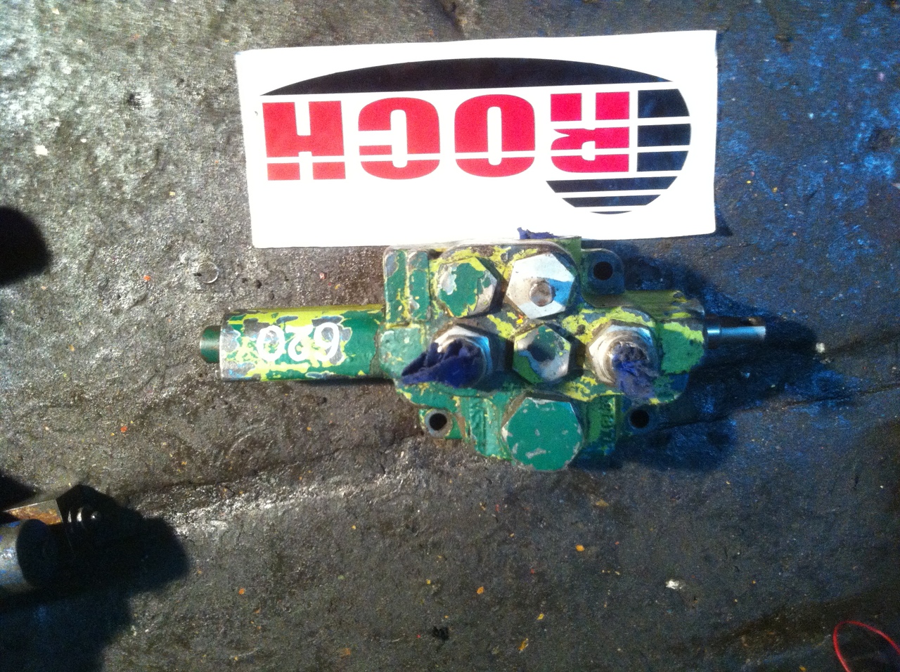 VICKERS 2878762 - 1 SEKCYJNY - Hydraulic valve for Construction machinery: picture 1 VICKERS 2878762 - 1 SEKCYJNY - Hydraulic valve for Construction machinery: picture 1