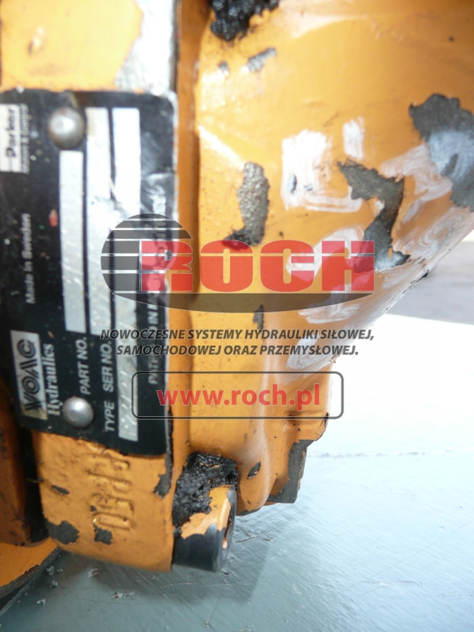 VOAC VOLVO + BONFIGLIOLI TRANSMITTAL P23437-65V 3707180 + 705T2-S008A 30T 91012469 260100002200 P.29485-06-X - Hydraulic motor: picture 2 VOAC VOLVO + BONFIGLIOLI TRANSMITTAL P23437-65V 3707180 + 705T2-S008A 30T 91012469 260100002200 P.29485-06-X - Hydraulic motor: picture 2