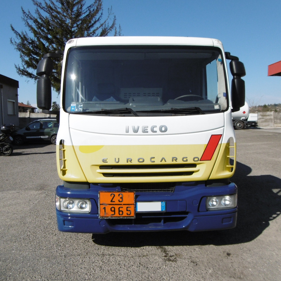 IVECO 150.24 - Tank truck: picture 4 IVECO 150.24 - Tank truck: picture 4