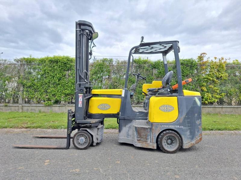 Aisle Master 20SE - Electric forklift: picture 4 Aisle Master 20SE - Electric forklift: picture 4