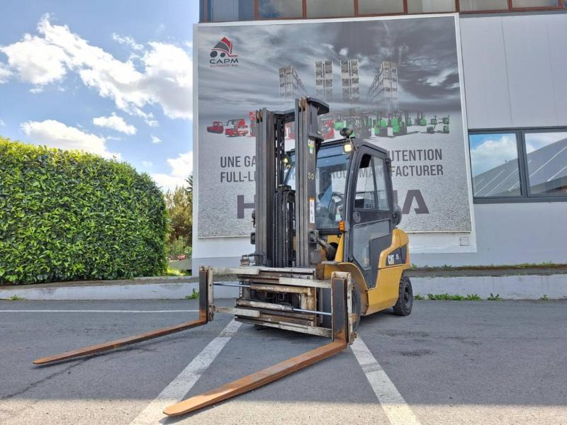 Caterpillar GP25NTD - LPG forklift: picture 1 Caterpillar GP25NTD - LPG forklift: picture 1