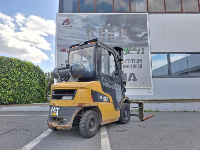 Caterpillar GP25NTD - LPG forklift: picture 5 Caterpillar GP25NTD - LPG forklift: picture 5