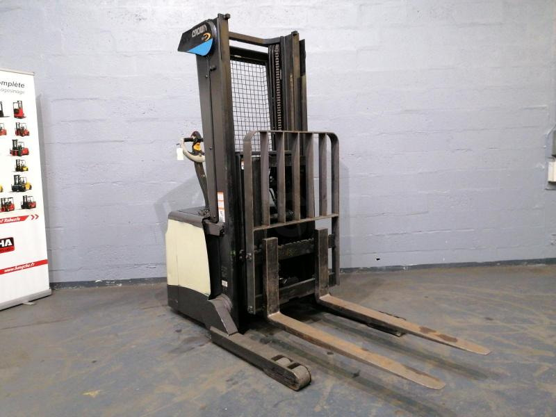 Crown SHR5540-1.6 - Stacker: picture 1 Crown SHR5540-1.6 - Stacker: picture 1