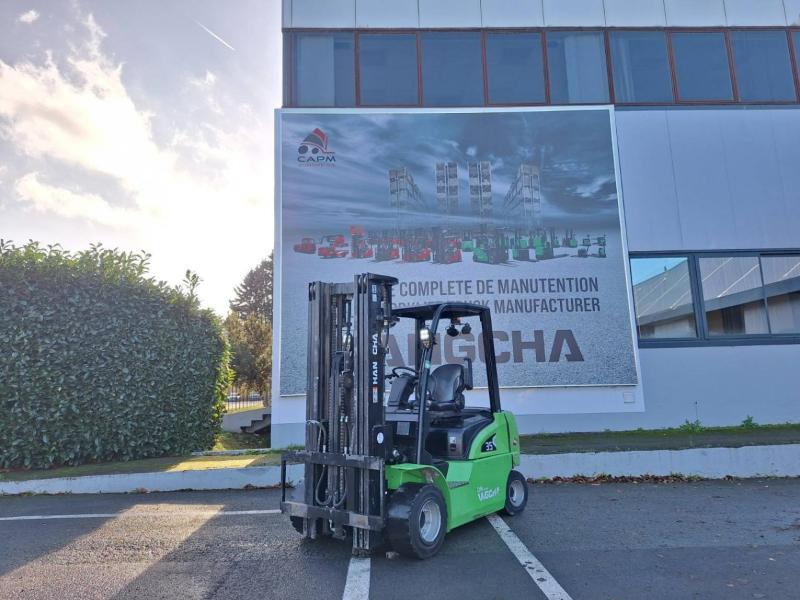 Hangcha XC35i - Electric forklift: picture 2 Hangcha XC35i - Electric forklift: picture 2