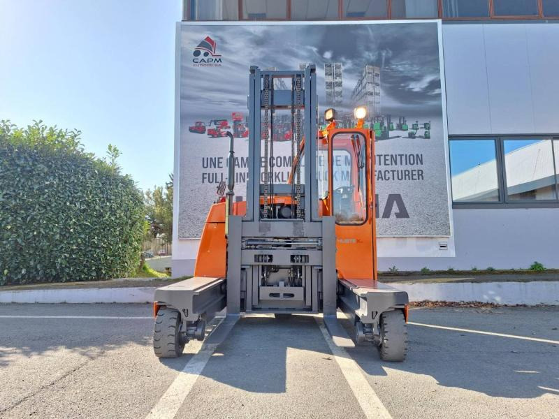 Hubtex DQ45D - 4-way reach truck: picture 2 Hubtex DQ45D - 4-way reach truck: picture 2