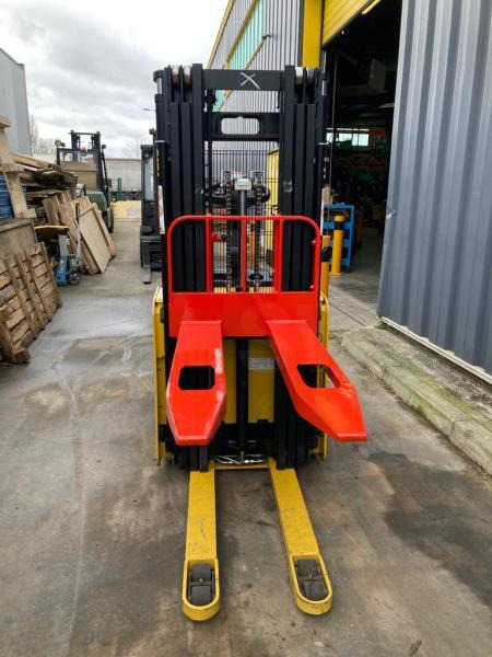Yale MS12X - Stacker: picture 2 Yale MS12X - Stacker: picture 2