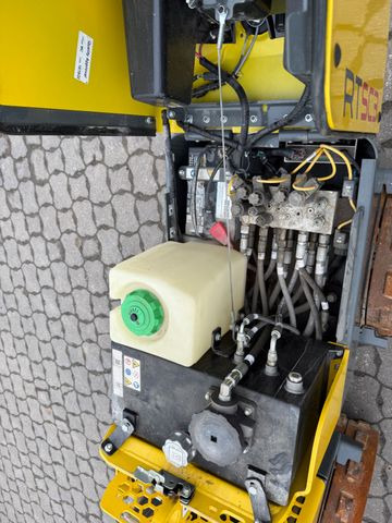 Wacker RT SC3, Grabenwalze, Bj 10/22, 50 BH, Fernbedien - Mini roller: picture 5 Wacker RT SC3, Grabenwalze, Bj 10/22, 50 BH, Fernbedien - Mini roller: picture 5