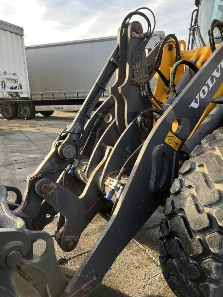 Volvo L45H - Wheel loader: picture 5 Volvo L45H - Wheel loader: picture 5
