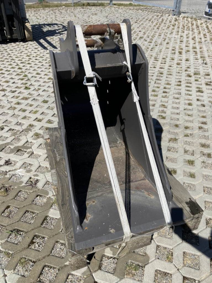 Volvo Tieflöffel mit Messer S50 - Backhoe loader: picture 1 Volvo Tieflöffel mit Messer S50 - Backhoe loader: picture 1