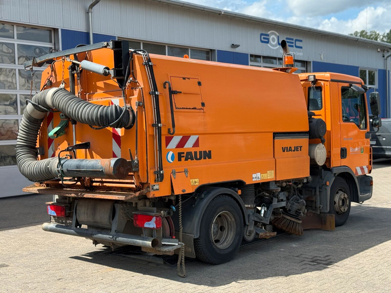 MAN 12.220 4x2 BL Kehrmaschine Viajet 5RHS - Road sweeper: picture 4 MAN 12.220 4x2 BL Kehrmaschine Viajet 5RHS - Road sweeper: picture 4
