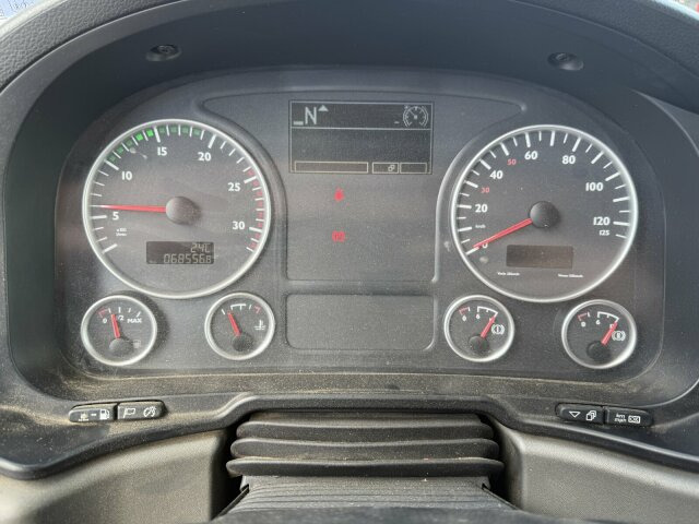 MAN TGS 35.360 8X4 BB Dachdecker Kran bis 52 m - Crane truck: picture 2 MAN TGS 35.360 8X4 BB Dachdecker Kran bis 52 m - Crane truck: picture 2