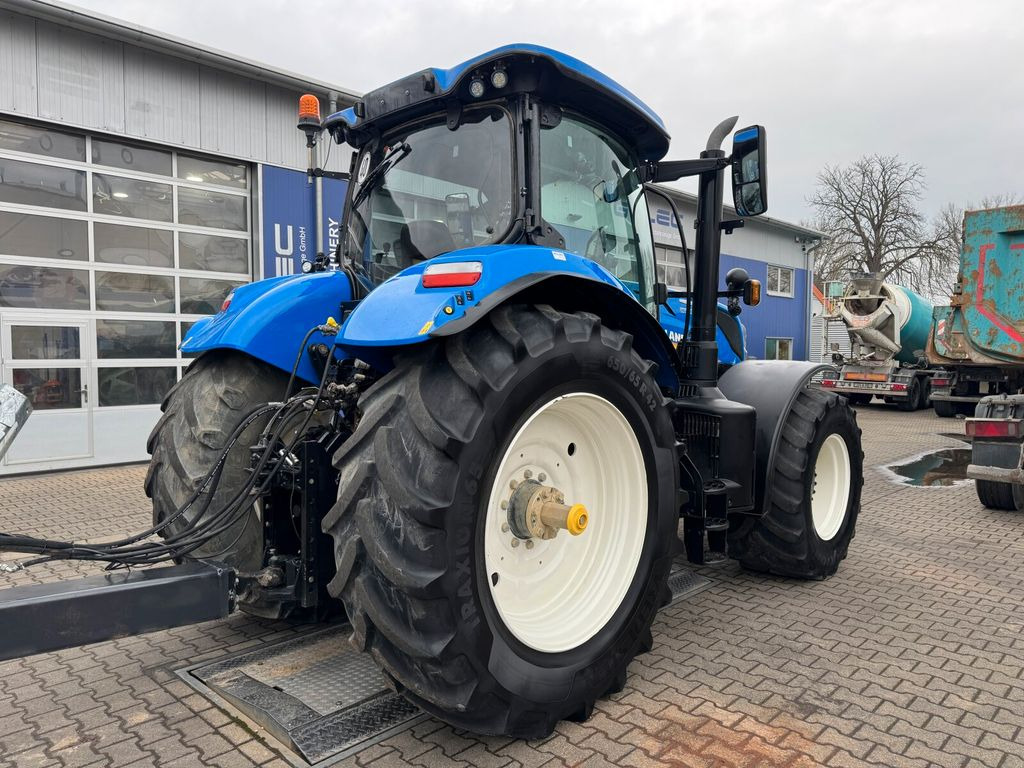 New Holland T7.230 AC 4x4 Autocommand Traktor 216 PS *Kipper - Farm tractor: picture 4 New Holland T7.230 AC 4x4 Autocommand Traktor 216 PS *Kipper - Farm tractor: picture 4