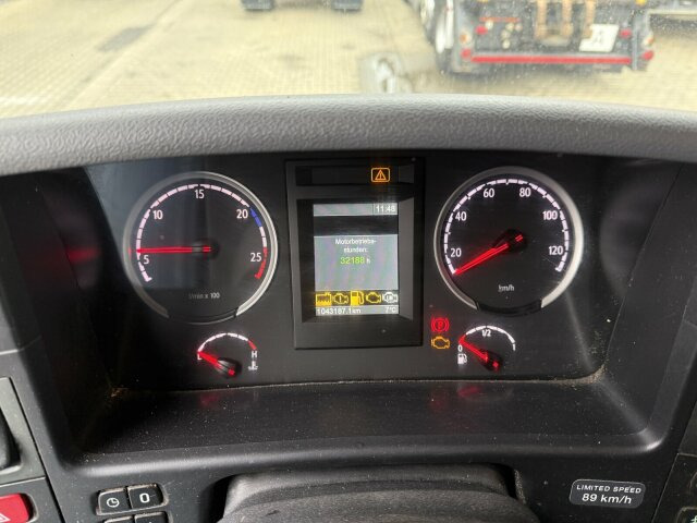 Scania R560 6x4 Holztransport Kran LOGLIFT HIAB 140S79R - Timber truck, Crane truck: picture 2 Scania R560 6x4 Holztransport Kran LOGLIFT HIAB 140S79R - Timber truck, Crane truck: picture 2