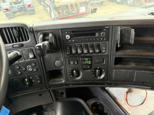 Scania R560 6x4 Holztransport Kran LOGLIFT HIAB 140S79R - Timber truck, Crane truck: picture 4 Scania R560 6x4 Holztransport Kran LOGLIFT HIAB 140S79R - Timber truck, Crane truck: picture 4