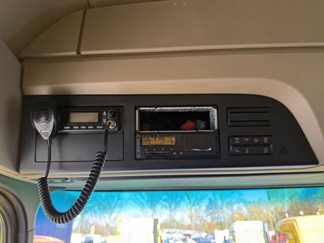 Mercedes-Benz ACTROS 1846 4x4 HAD Eur 6 Kipphydraulik Retarder - Tractor unit: picture 4 Mercedes-Benz ACTROS 1846 4x4 HAD Eur 6 Kipphydraulik Retarder - Tractor unit: picture 4