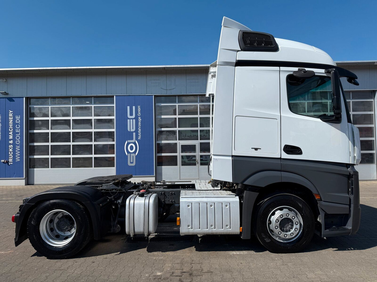 Mercedes-Benz Actros 1845 LS SZM 4x2 Kipphydraulik Retarder - Tractor unit: picture 2 Mercedes-Benz Actros 1845 LS SZM 4x2 Kipphydraulik Retarder - Tractor unit: picture 2