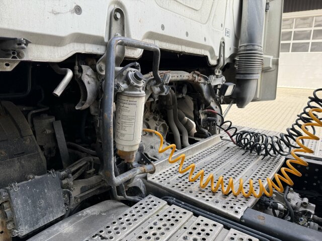 Mercedes-Benz Actros 1845 SZM 4x2 Retarder Kipph. - Tractor unit: picture 5 Mercedes-Benz Actros 1845 SZM 4x2 Retarder Kipph. - Tractor unit: picture 5