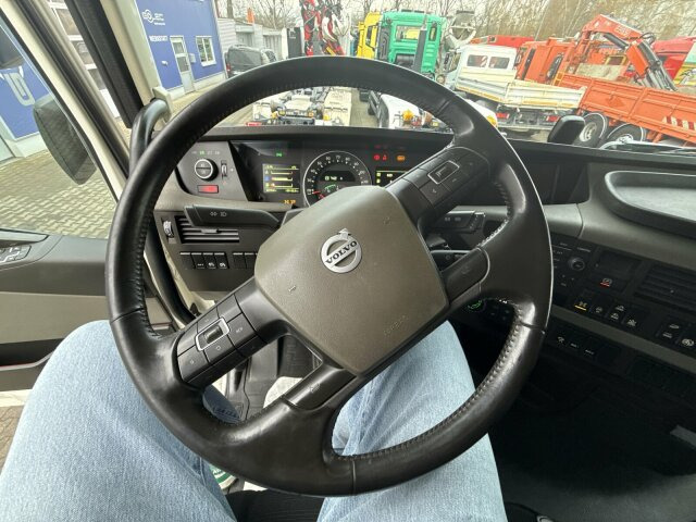 Volvo FH 510 8x4 Holztransporter Kran PENZ *Anhänger - Timber truck, Crane truck: picture 2 Volvo FH 510 8x4 Holztransporter Kran PENZ *Anhänger - Timber truck, Crane truck: picture 2