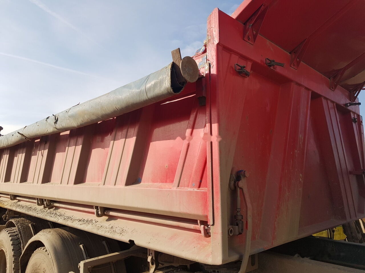 Tipper IVECO Eurotrakker 380: picture 6 Tipper IVECO Eurotrakker 380: picture 6