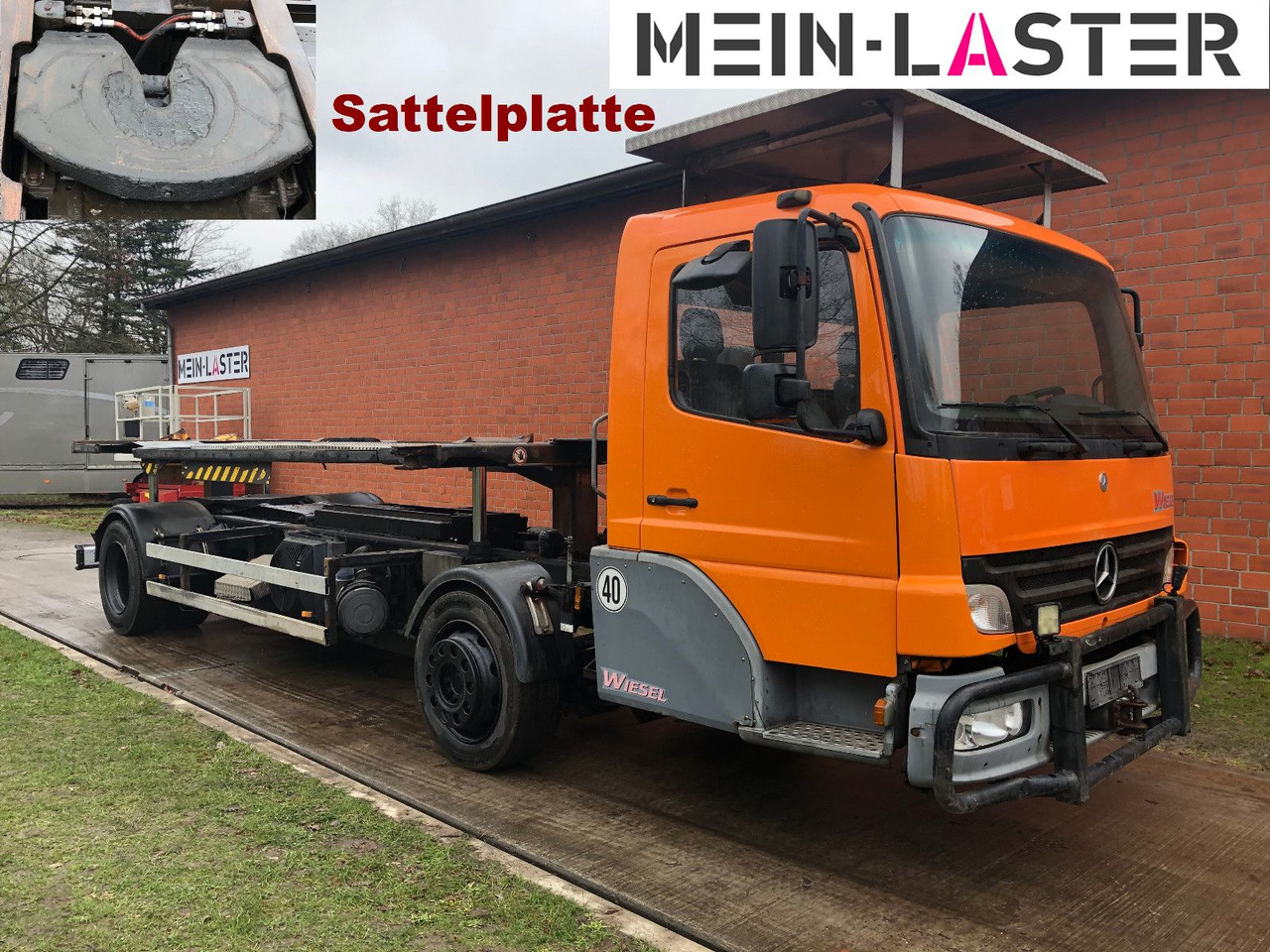 Mercedes-Benz Kamag Wiesel Umsetzter Sattelplatte - Container transporter/ Swap body truck: picture 1 Mercedes-Benz Kamag Wiesel Umsetzter Sattelplatte - Container transporter/ Swap body truck: picture 1